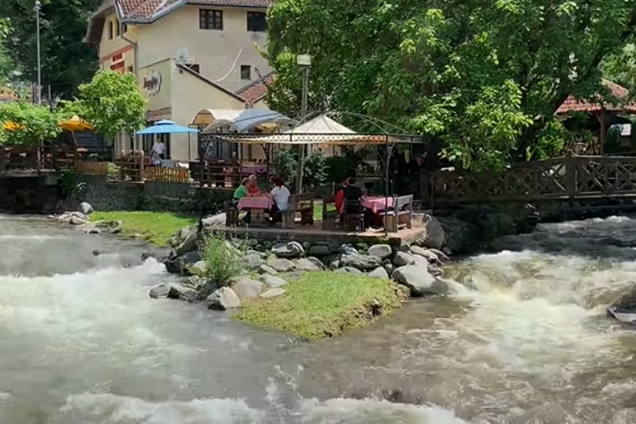 ZELENA VRATA KOPAONIKA Ovu Banju je često posećivao Josif Pančić