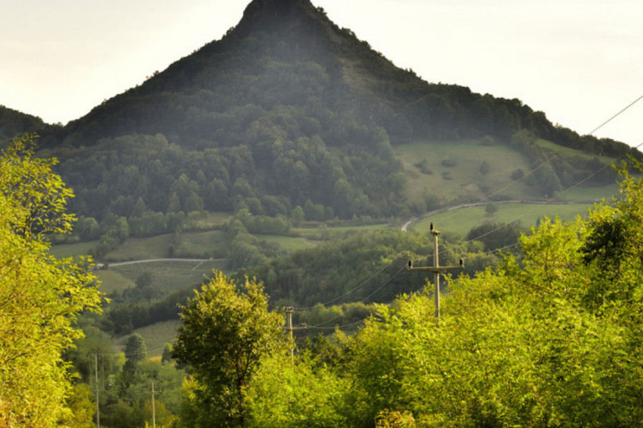 PEČAT KNEZA LAZARA NA PLANINI RUDNIK Ovaj znak vladarskog dostojanstva nikada nije pao u ruke srpskih neprijatelja