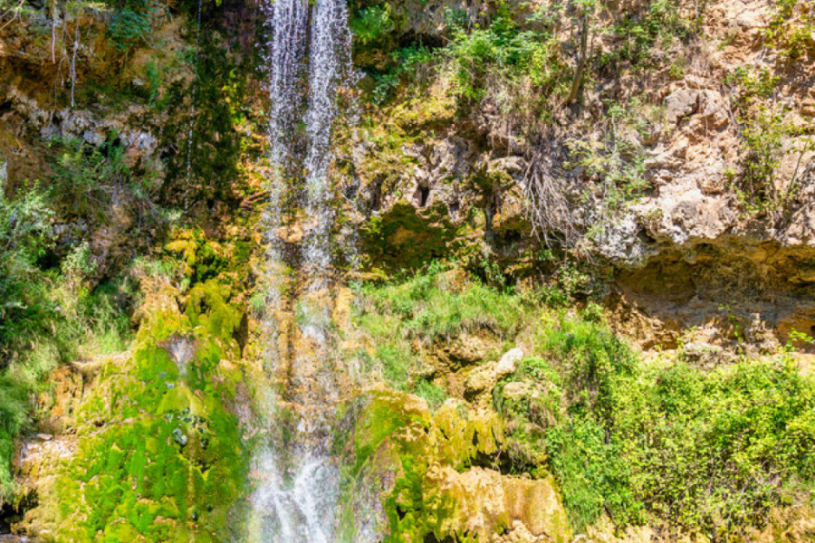 MUZEJ MAJKE PRIRODE Resavski kraj prava je riznica prirodnih lepota, koje stoje rame uz rame sa bogatom kulturom, istorijom i tradicijom