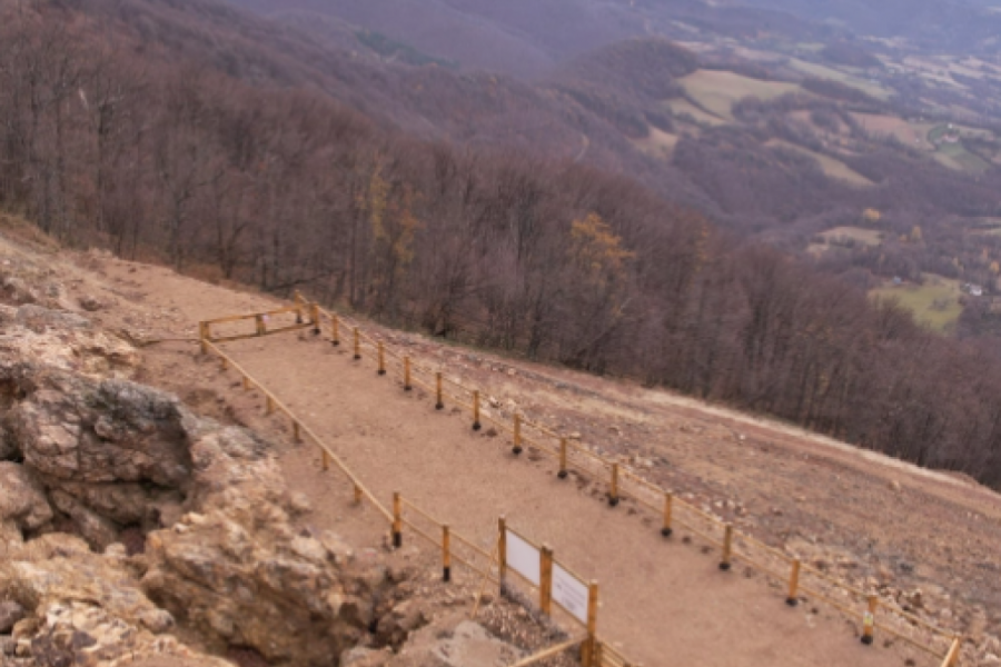 NEPRESUŠNI IZVOR PREDMETA KOJI DATIRAJU IZ ANTIČKOG DOBA Često se dešavalo da sasvim slučajno pronađu neki od predmeta za koji se ispostavi da datiraju upravo iz rimskog doba