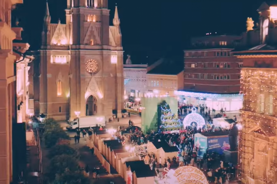 U NOVOM SADU JOŠ JEDAN CIKLUS KONCERATA Izvođači će za Božićne i Novogodišnje praznike nastupati u Srpskom narodnom pozorištu