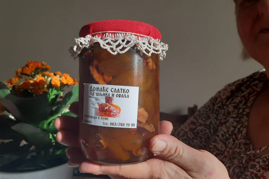 RECEPT KOJI OBARA SA NOGU STRANCE Upustila se u neverovatan biznis i pokazalo se kao pun pogodak, njene majstorije ruše sve granice