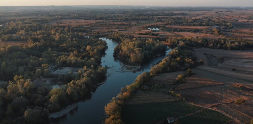 UZ MORAVU VETAR DUVA Najduža reka u Srbiji (VIDEO)