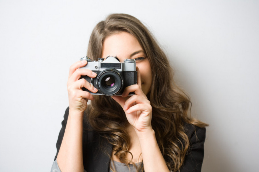 DNEVNA DOZA PRAVOPISA Kako se pravilno piše "fotoaparat" ili "foto-aparat"?