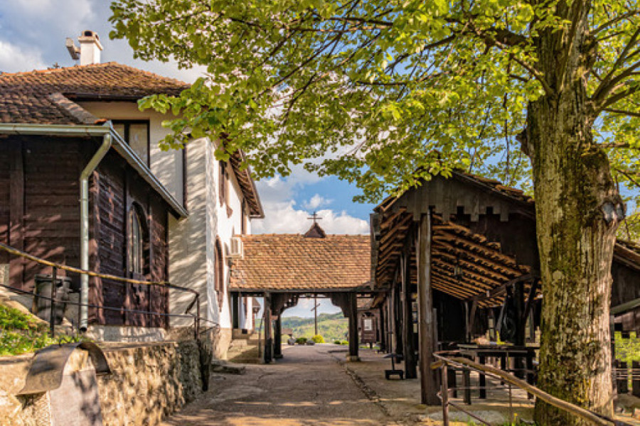 MESTO PREPUNO PRIRODNIH LEPOTA I ISTORIJE Ovaj srpski grad u blizini Loznice morate posetiti