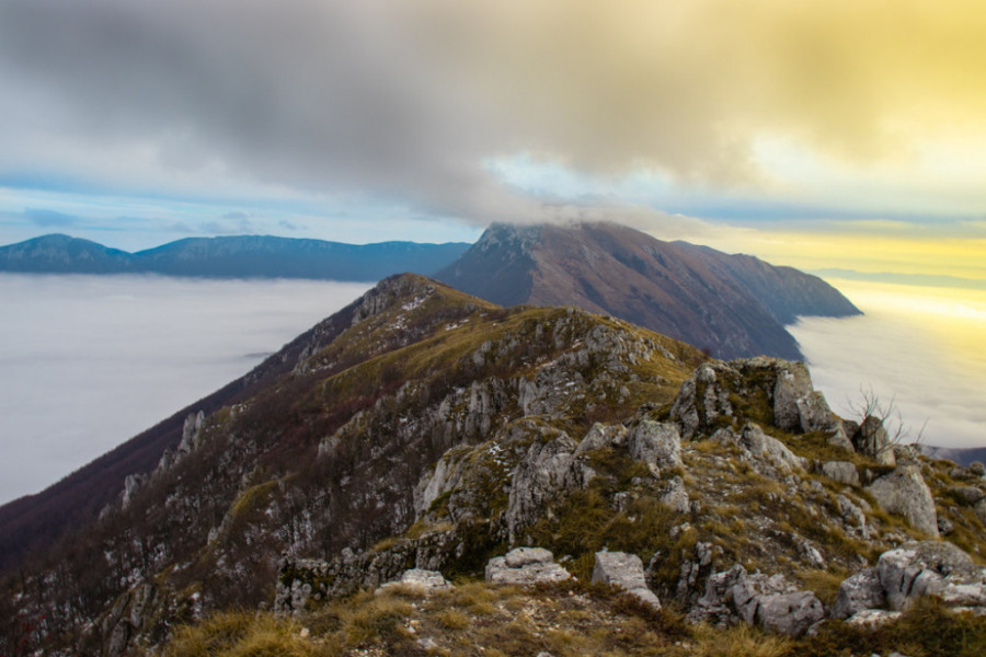 ALPI NA JUGU SRBIJE - Planinari je obožavaju, sa vrha puca pogled od Kosova i Makedonije, pa do Bugarske