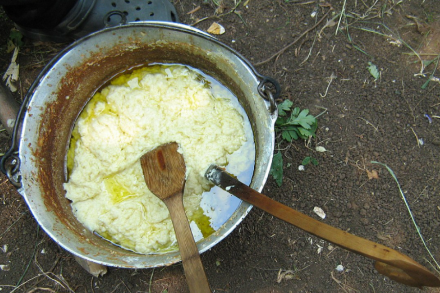 DA LI STE ČULI ZA BELMUŽ Tradicionalno pastirsko jelo sa istoka Srbije