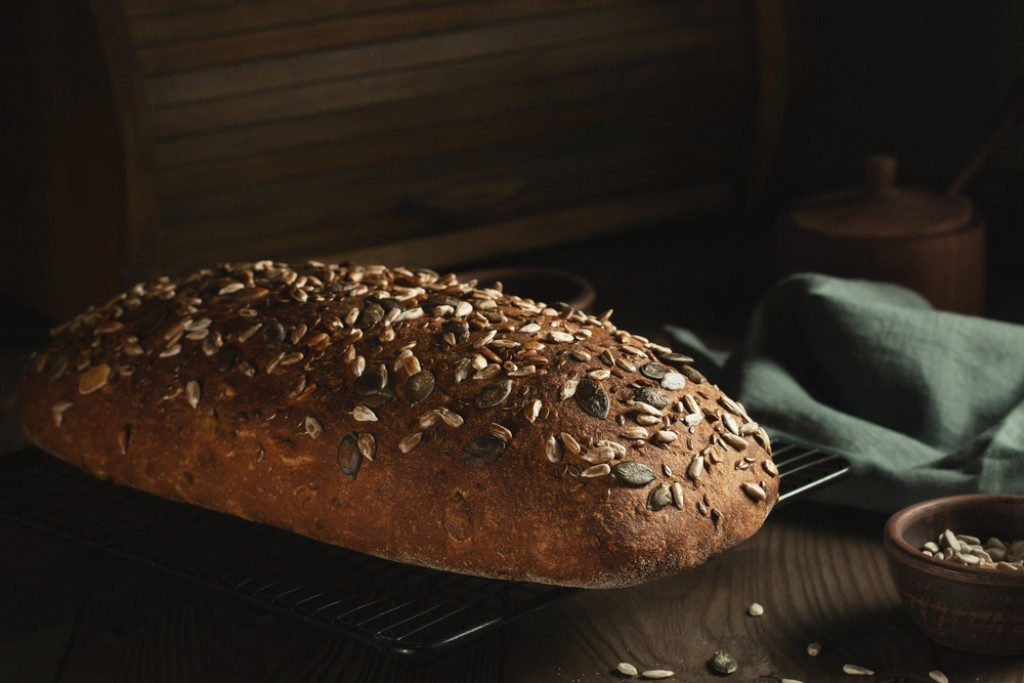 STARO SRPSKO VEROVANJE Znate li zašto nedeljom nikako ne treba seći hleb?