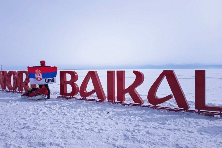 DVADESET DANA PROVEO U SIBIRU Prvi i jedini Srbin koji je prepešačio najdublje na svetu, zaleđeno Bajkalsko jezero