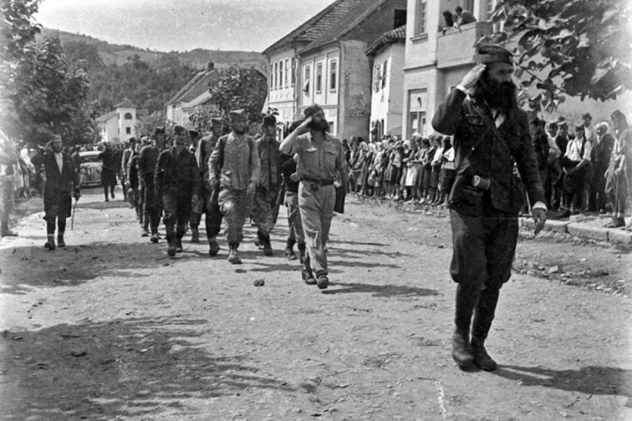 PRVI OSLOBOĐENI GRAD OD NACISTA U POROBLJENOJ EVROPI U ovom srpskom mestu nalazili su se i prvi nemački zarobljenici