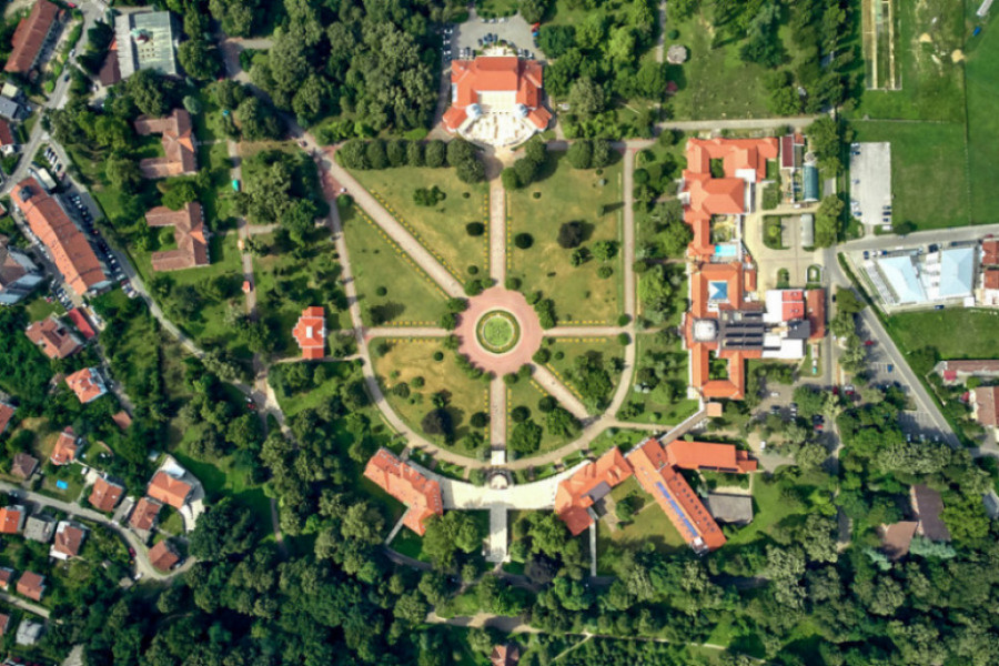 MESTO PREPUNO ZDRAVLJA Nedaleko od Beograda nalazi se banja neobičnog imena, orkužena je šumom, a idealno je mesto za odmor (VIDEO)