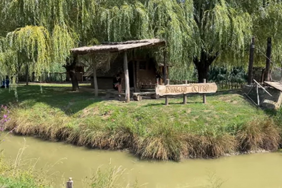 PRAVI PRIRODNJAČKI DIZNILEND U pitanju je Mali Dunav - mali prirodni raj nadomak Beograda, za koji smo sigurni da dobar deo vas ne zna (VIDEO)