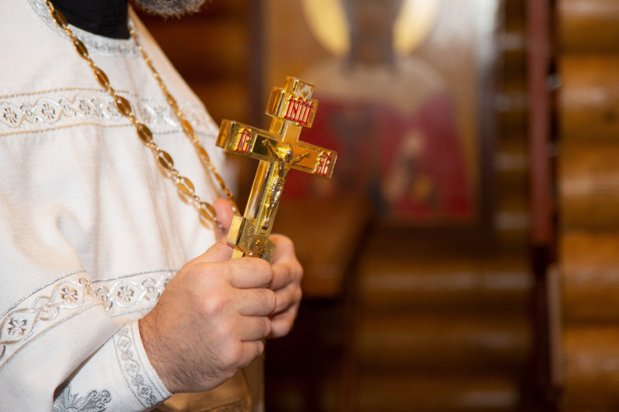 MOLITVA SE NIKAKO NE SME RAZDVOJITI OD POSTA: Tokom petrovskog posta BOGU SE OBRATITE OVIM REČIMA i on će vas čuti