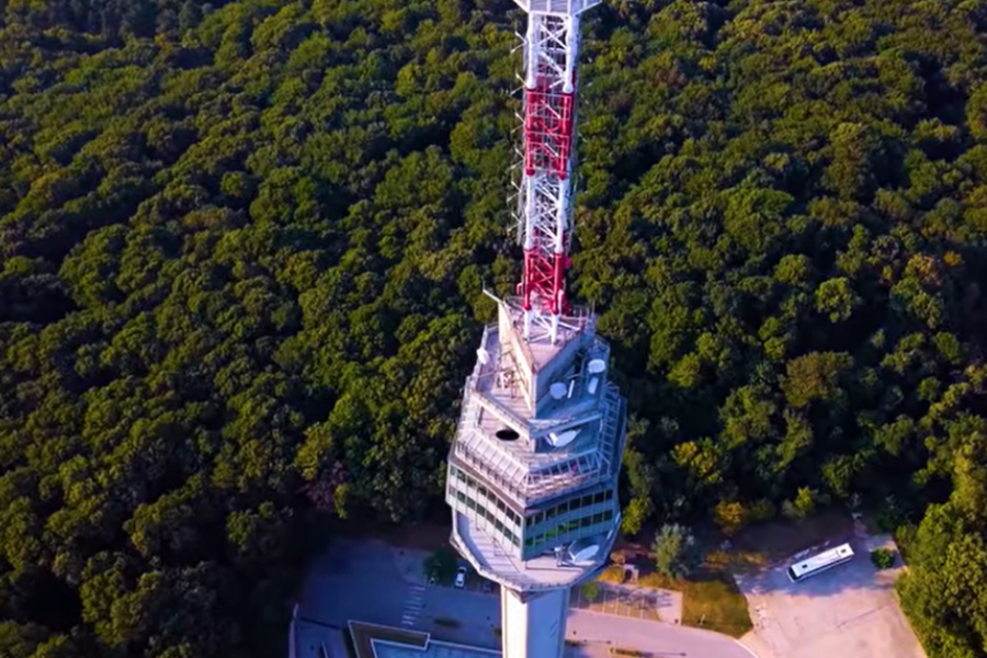 NA DANAŠNJI DAN U vazdušnim udarima NATO-a na SR Jugoslaviju srušen je telekomunikacioni Avalski toranj