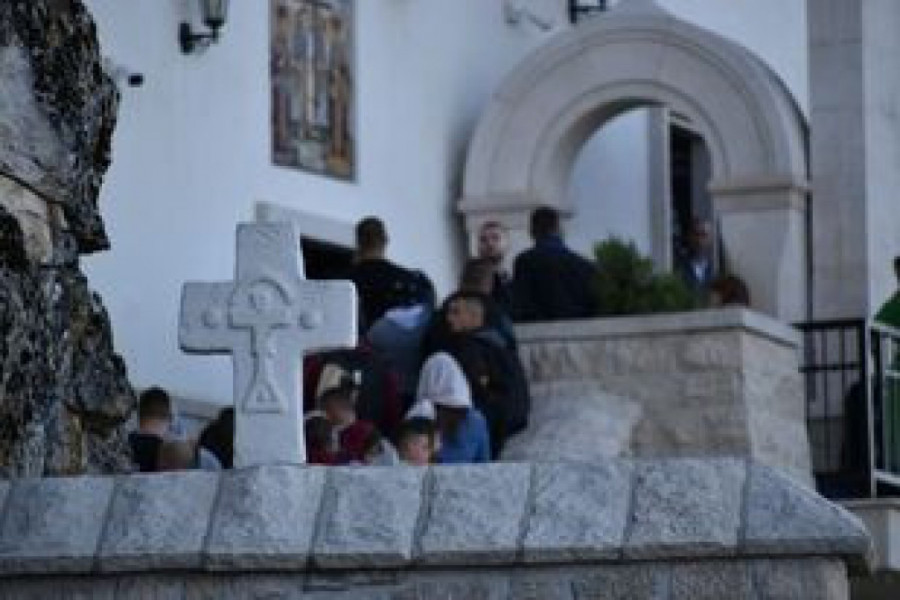 Sutra je CRVENO SLOVO, slavimo Svetog Vasilija Ostroškog: Velika krsna slava u Srba, dan kad se dešavaju čuda!