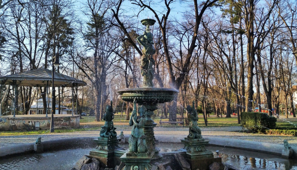 KULTNO MESTO ODRASTANJA VRŠČANA Čudesna Fontana, čiji mlaz je nekad dostizao 14 metara visine, krasi Gradski park već oko 130 godina (VIDEO)