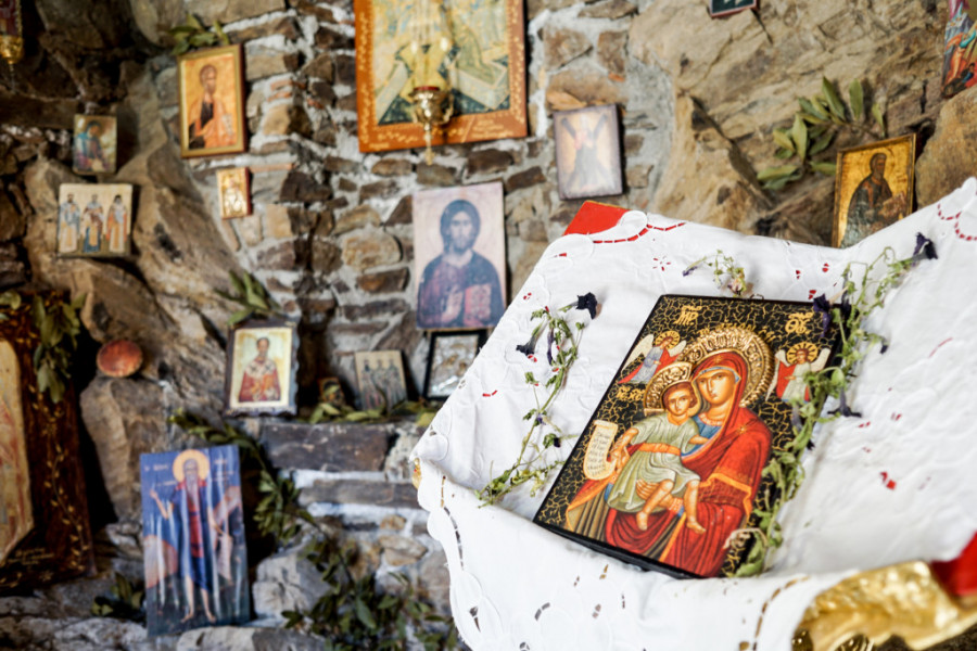 EVO U KOLIKO GODINA JE BOGORODICA RODILA ISUSA HRISTA: Svi ostanu bez teksta kad vide kakav je život vodila