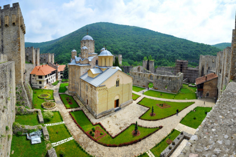 SRPSKI MANASTIR NA LISTI SKRIVENIH SVETSKIH ČUDA Zanimljiva je činjenica da su arheolozi pronašli ostatke za koje se verovalo da pripadaju despotu Stefanu Lazareviću (VIDEO)