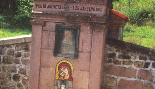ISCELITELJSKA MOĆ MANASTIRSKOG IZVORIŠTA SVETINJE Iza konaka nalazi se izvor vode o kome se svojevremeno brinuo kralj Milan Obrenović, za koji se veruje da je lekovit (VIDEO/FOTO)