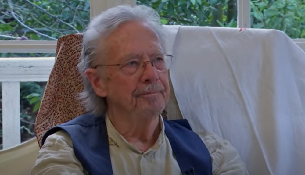 PETER HANDKE JE OVAKO GOVORIO O SRBIMA Usledio je veliki pritisak mnogih stranih medija zbog njegovog stava prema našoj zemlji i našem narodu (VIDEO/FOTO)