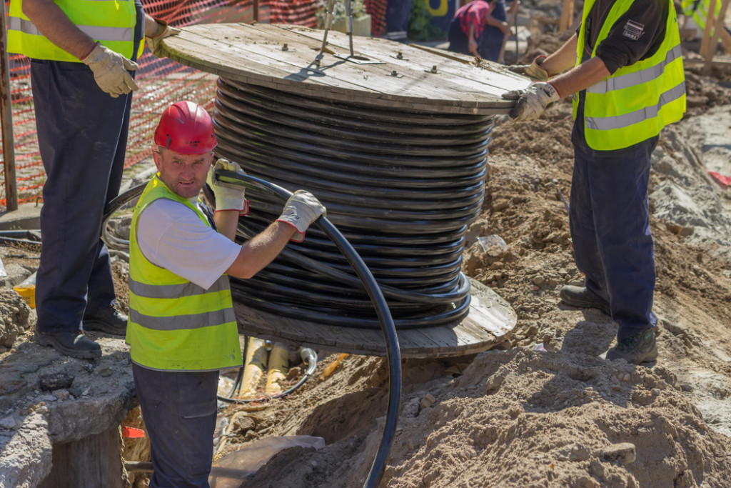 SRPSKI MANČESTER DUŽE OD VEKA PROIZVODI STRUJU U ono vreme kada je ovo selo imalo električnu energiju, 90 % ljudi nije znalo šta je to (FOTO/VIDEO)