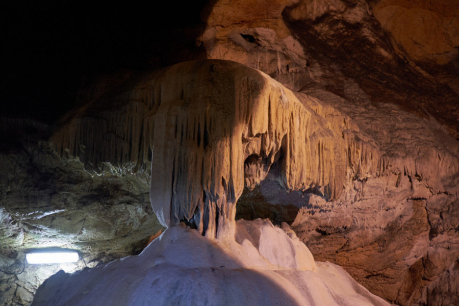 Doživite Lazarevu pećinu, najdužu u Srbiji! Krije neobične 