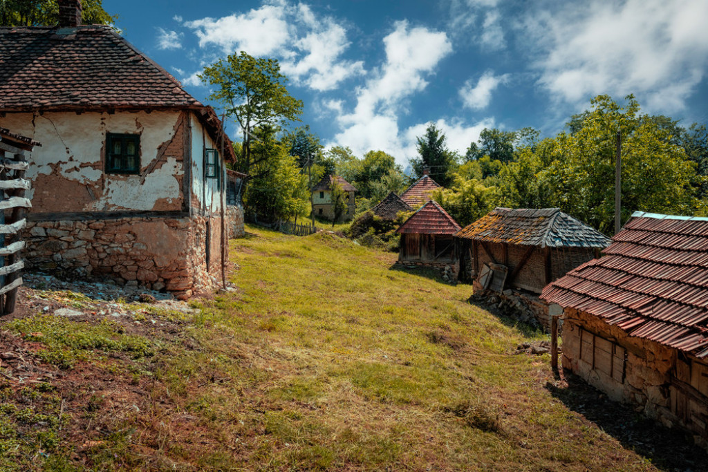 SVE PREDNOSTI RURALNOG ŽIVOTA Selo je idealno mesto za život ako tražite harmoniju sa prirodom (FOTO/VIDEO)