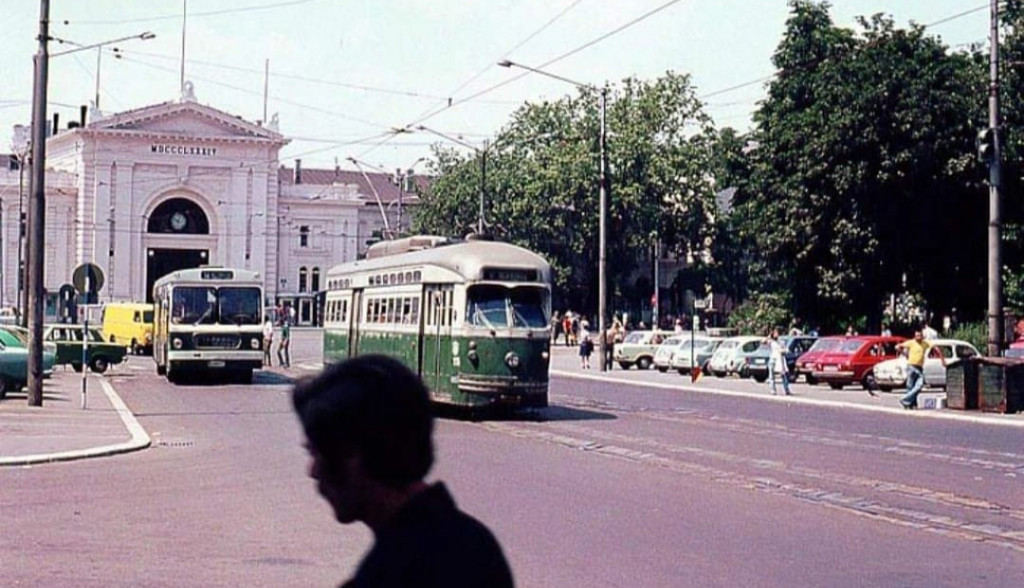 DOK SE ZNAO RED! Beograđani su se prevozili konjskim tramvajem nepoznatog proizvođača (FOTO/VIDEO)