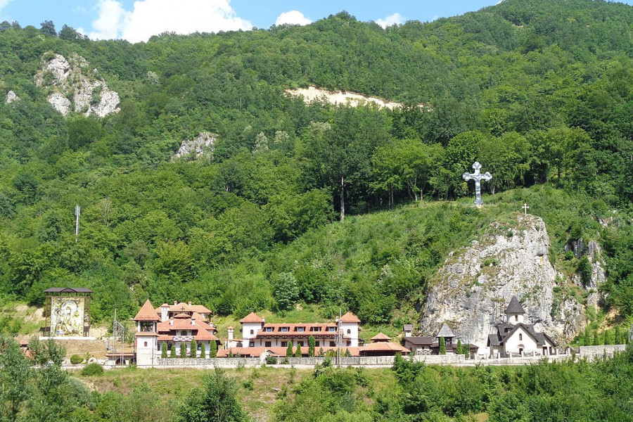 NEOBJAŠNJIVA ČUDA U MANASTIRU SRBIJE Kumanica je jedno od onih mesta gde prilikom boravka u njemu osetite onaj mir (FOTO/VIDEO)