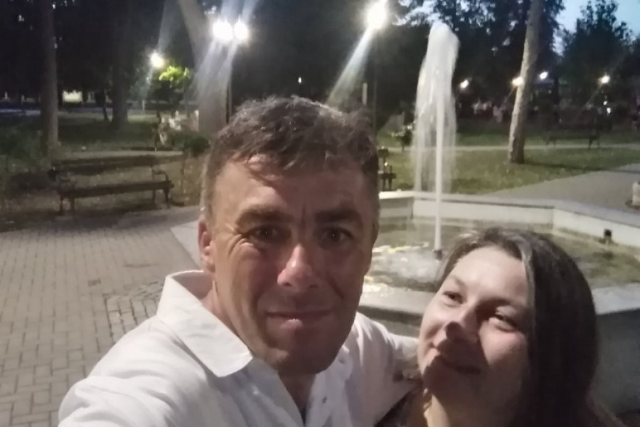 NEKADA NAJPOZNATIJI NEŽENJA U SRBIJI Konačno je pronašao ženu svog života, snajka u selo stiže na jesen! (FOTO/VIDEO)