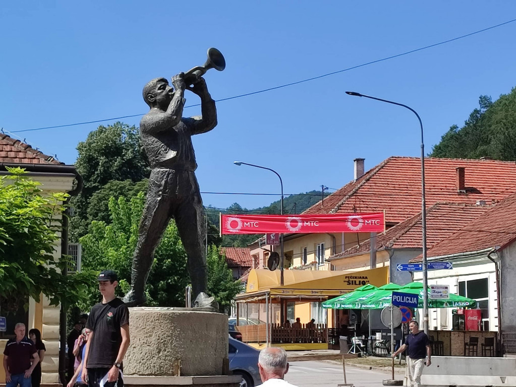 ATMOSFERA U GUČI DOVEDENA DO USIJANJA Sabor obara sve rekorde, Dejan Petrović 