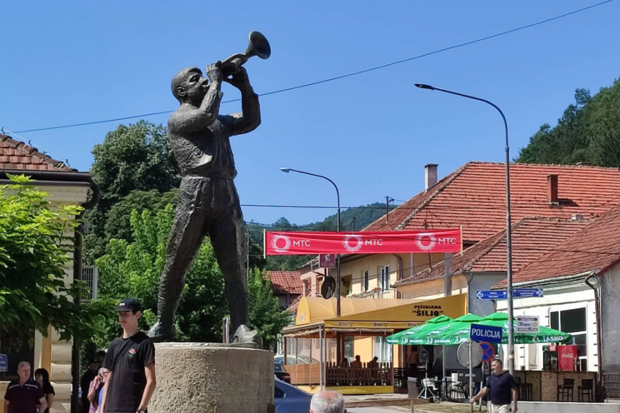 ŠANDOR JE IMAO SAMO JEDNU POSLEDNJU ŽELJU Ova priča svedoči o večnom prijateljstvu mađarskog i srpskog naroda (FOTO/VIDEO)