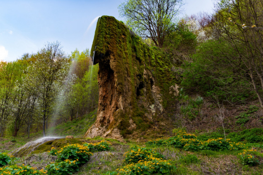 Skriveni biseri Srbije: Čudesna mesta koja morate posetiti ovog leta! (FOTO)