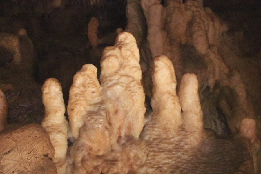 PRIRODNA HIPERBARIČNA KOMORA: Potpećka pećina, biser Srbije čija lepote fascinira (FOTO)