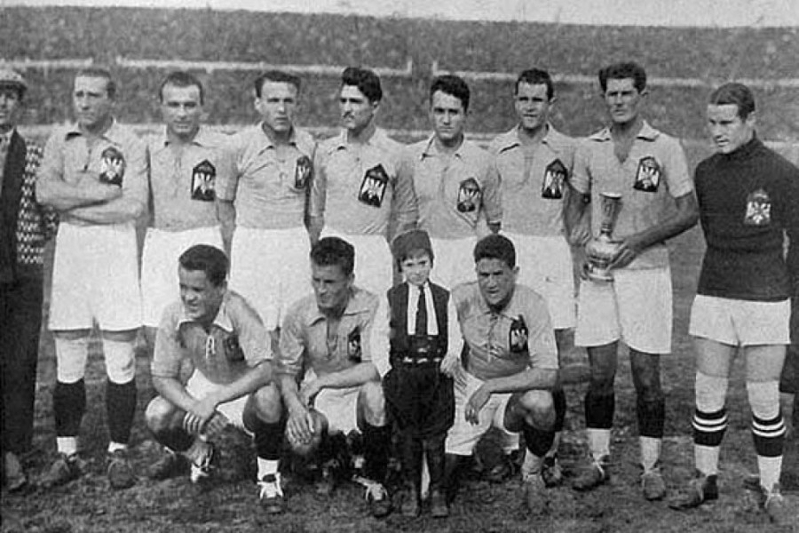 93 GODINE OD ISTORIJSKOG ŠAMPIONATA  Kako je izgledala reprezentacija Jugoslavije na prvom Svetskom prvenstvu 1930? (VIDEO)