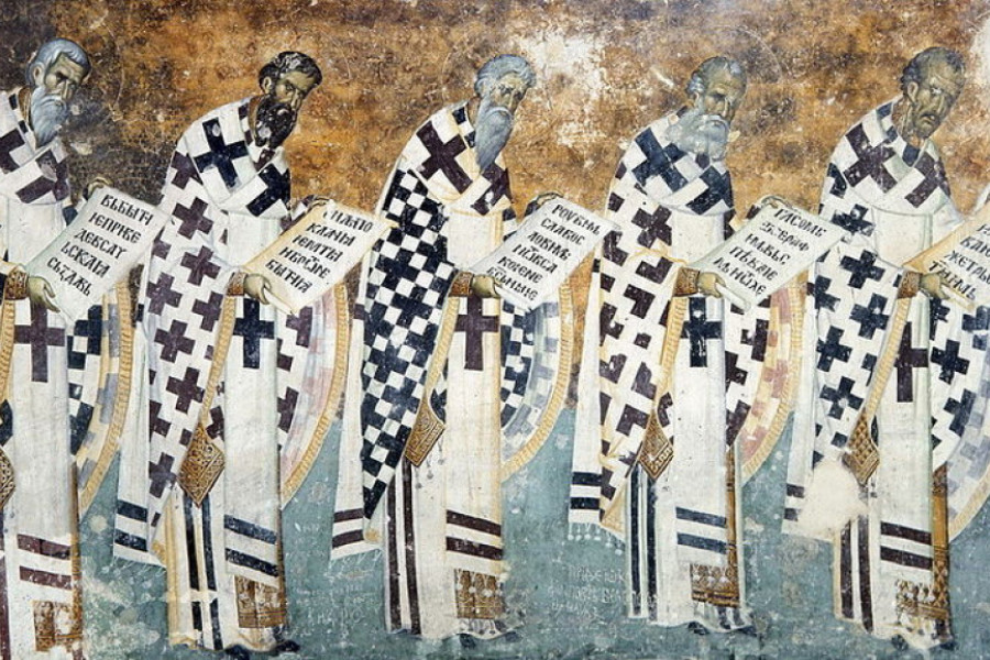 Arhijereji se klanjaju Hristu Agnecu u oltarskom prostoru