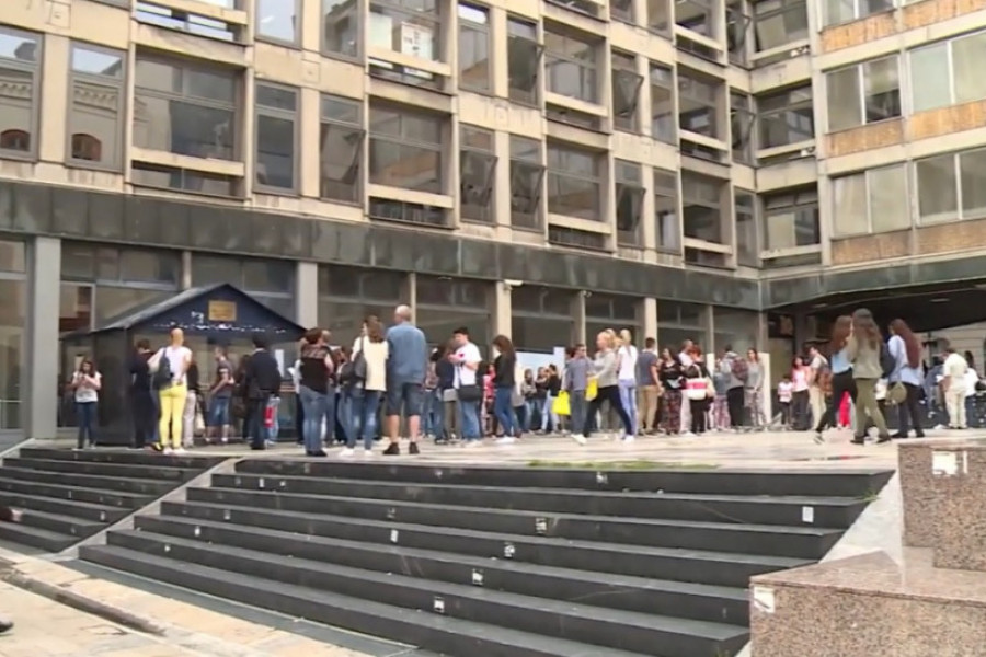 KAKO SE PRAVILNO PIŠE: Da li ćete napisati "ĆETE" ili "ĆE TE"? Jedna od najčešćih jezičkih nedoumica u našem pravopisu