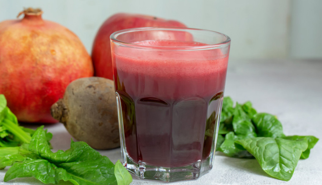 ČAŠA PUNA ZDRAVLJA Da li ste čuli za "srpski sok"? Lako se pravi, a kada ga jednom napravite zaboravićete na sva druga pića