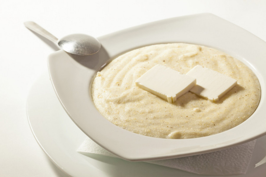 PRAVI SRPSKI DORUČAK Da li ste nekada čuli za hajdučki kačamak? Jednostavno ga morate probati