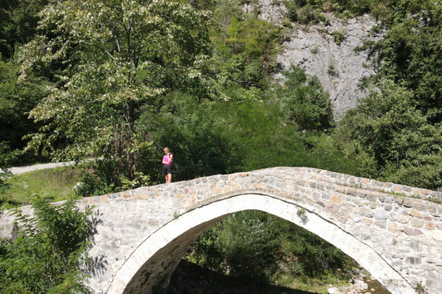 ON JE ČUVAR ISTORIJE KOJI ODOLEVA VEKOVIMA Nisu ga srušile ni najveće poplave ni vodene bujice koje su nosile sve pred sobom(FOTO)