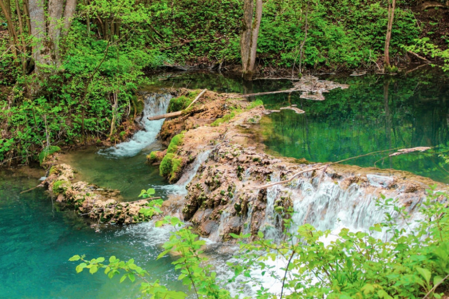 Skriveni biseri Srbije: Čudesna mesta koja morate posetiti ovog leta! (FOTO)