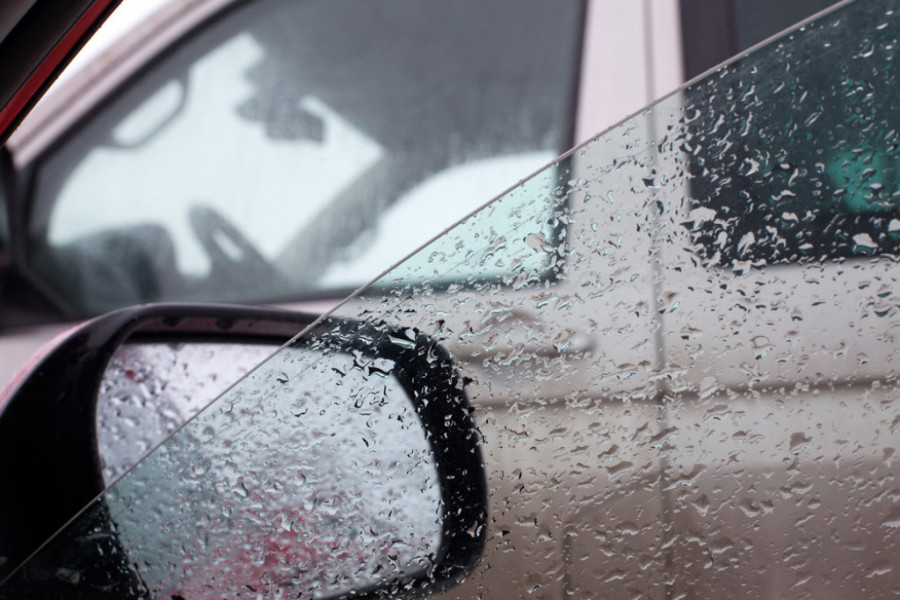 Znate li čemu služe crne tačkice na šoferšajbni vašeg automobila?