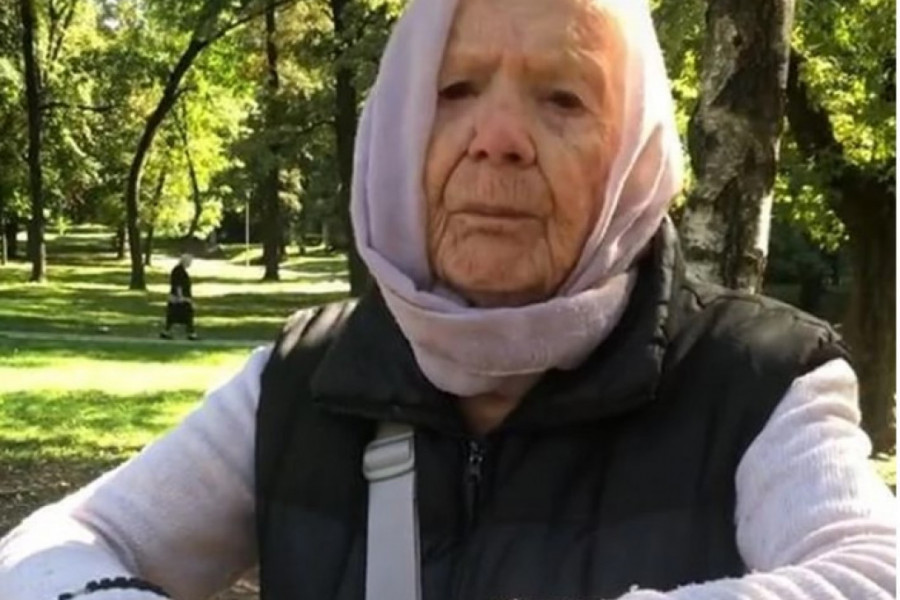 Beograđanka je zapazila baku (95) dok vežba u parku, upitala je za prvu ljubav i čula priču koja je raznežila Srbiju