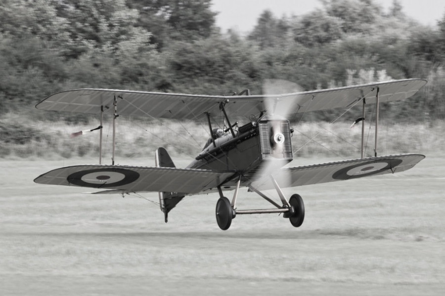 NEĆETE VEROVATI KOJI SRBIN JE PRVI LETEO AVIONOM Aprila 1910. dobio je ponudu koja se ne odbija