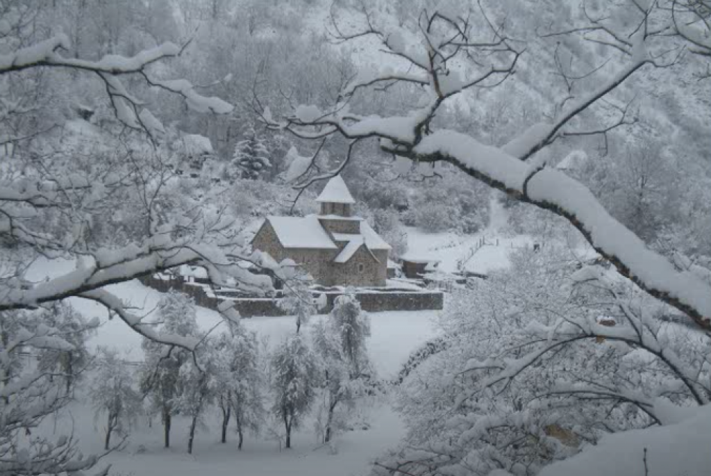 NESTVARNA PRIČA MANASTIRA UVAC KOD ZLATIBORA Paljen je i razaran, ali je posle 300 godina dobio novi život (FOTO)