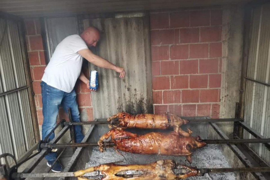 SAVET KUPCIMA ZA SLAVE Dobro pečeno prasence i dalje kod skoro svih domaćina nema alternativu