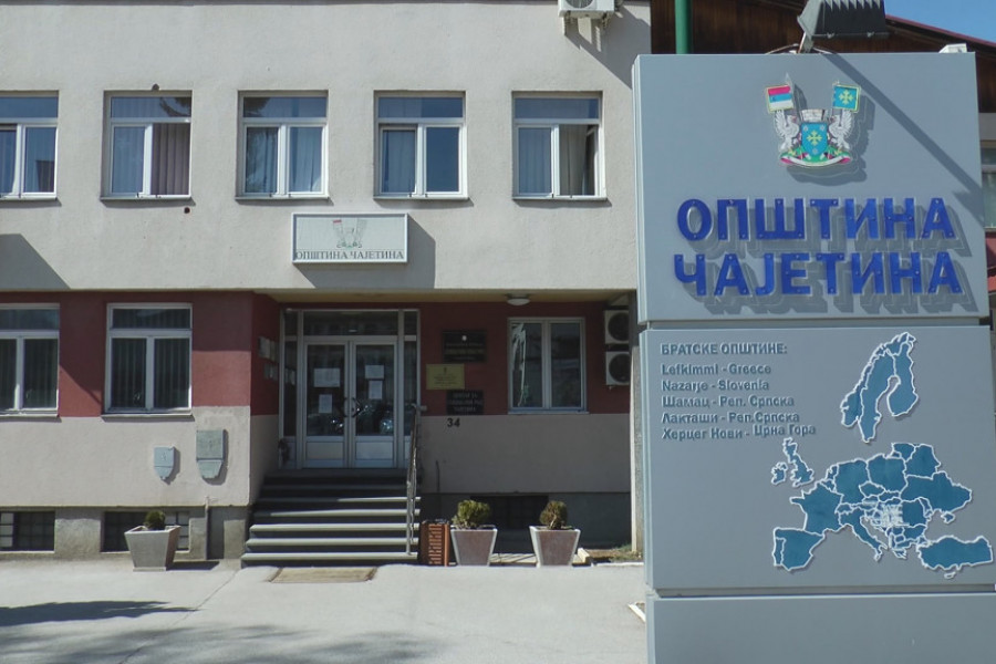DOBIJAJU DODATNIH 100, 150 ili 200 HILJADA DINARA KADA SE PORODE Fantastična vest iz Čajetine, ova opština majkama će isplaćivati najviše novca u Srbiji: