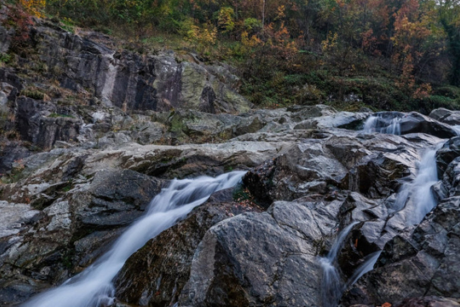 MAGIČNI PRIZORI U BLIZINI LESKOVCA Kanjon Vučjanske reke postaje spomenik prirode
