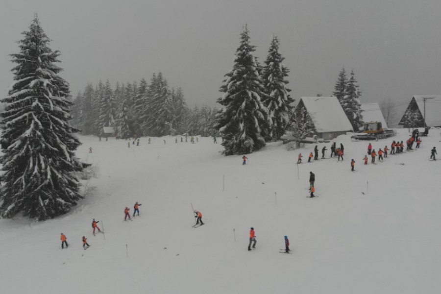 SKI STAZE, ŽIČARA, BOB NA ŠINAMA I HOTEL Zaboravite na Kopaonik i Zlatibor, ova planina postaje centar zimskog turizma u Srbiji