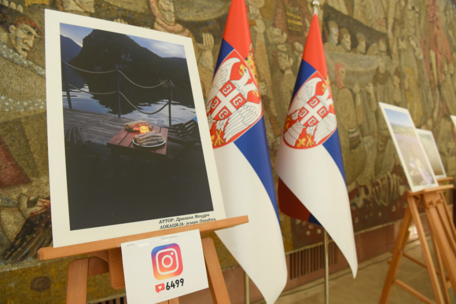 PERUĆAC ODNEO POBEDU Predsednik Vučić dodelio nagrade autorima fotografija sa konkursa "Naša najlepša Srbija" (FOTO)
